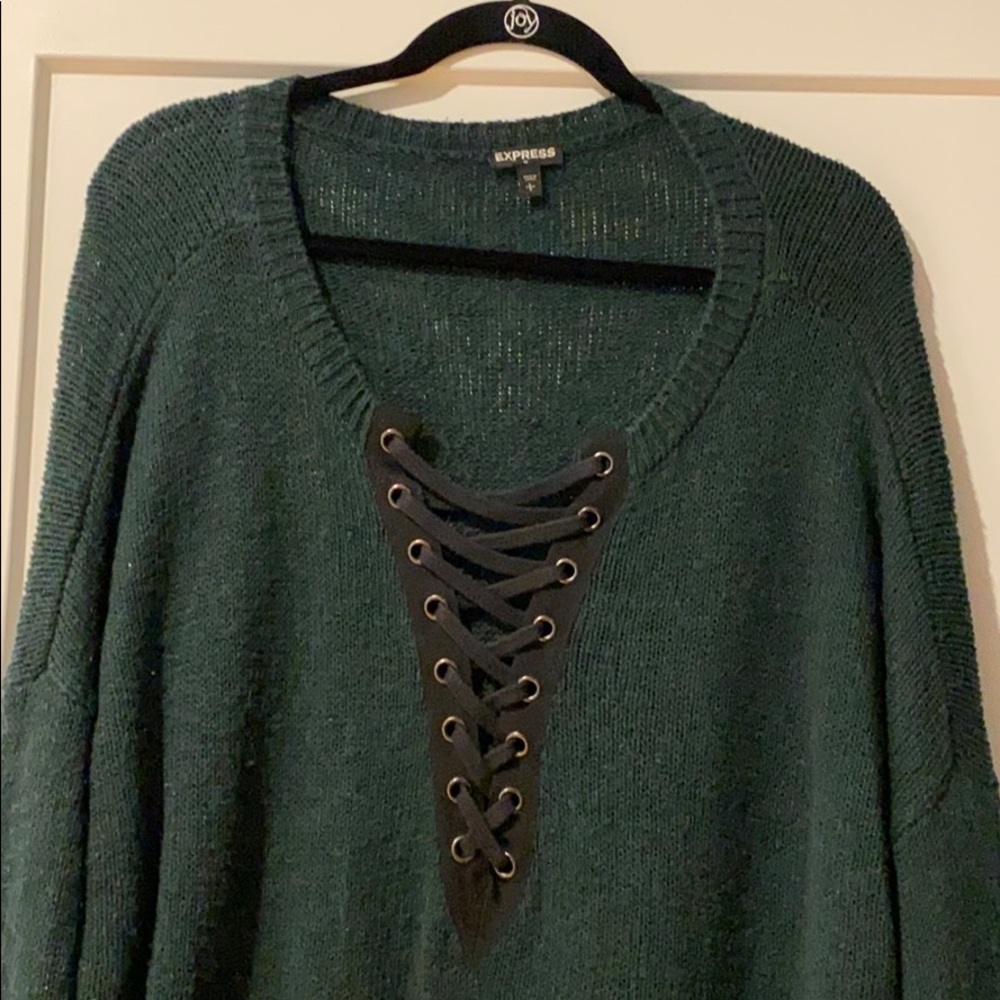 Express Sweater - Picture 2 of 5